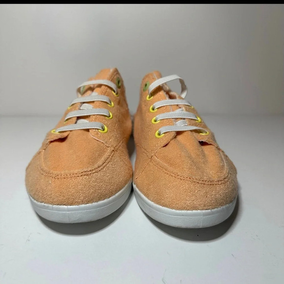 Vionic Womens Pismo Orange Fashion Sneaker Size 9.5 Wide - Picture 5 of 9